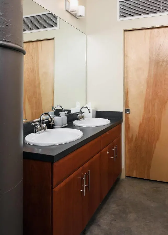 Spacious Dt 2Br With Gym By Zencity Saint Louis United States